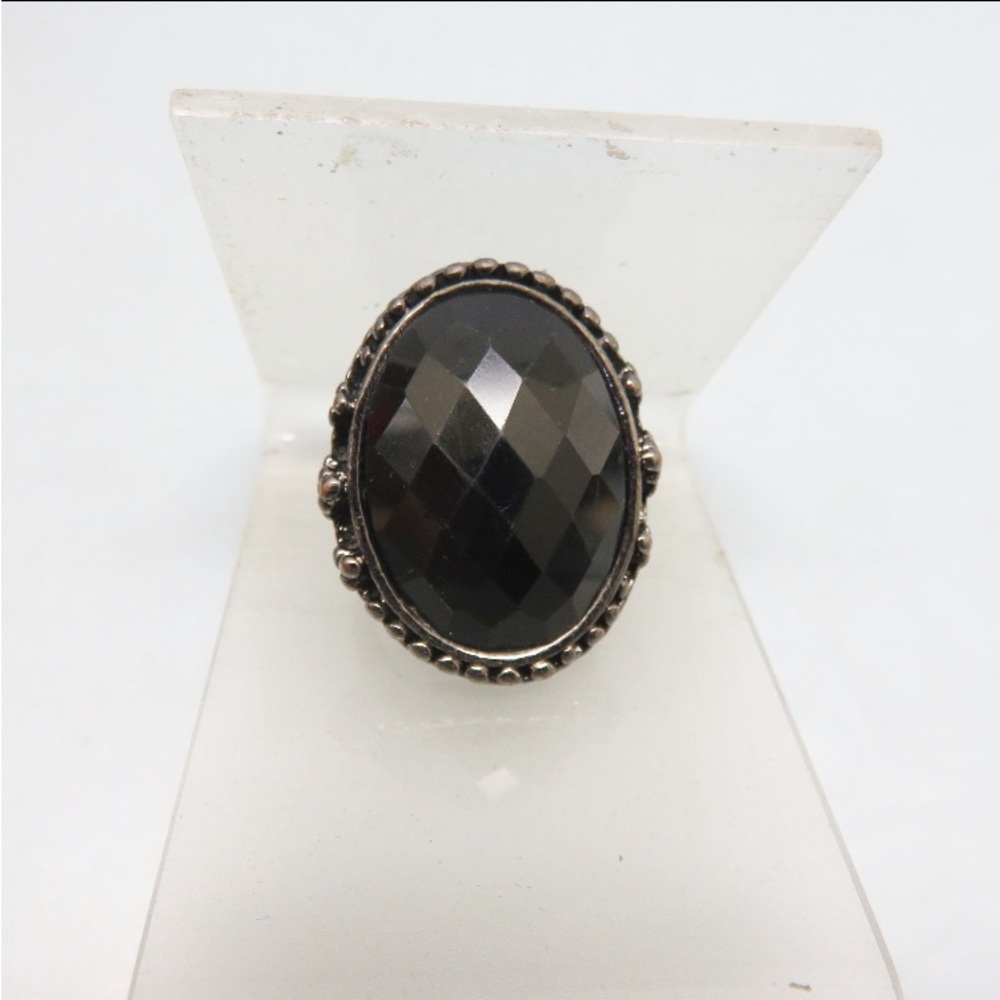 Black Victorian Oval Cocktail Hermitite Ring Gothic Goth Jewelry Weighted Piece - Picture 2 of 6